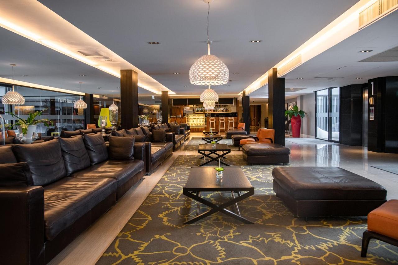 S Ratchada Leisure Hotel - Sha Plus بانكوك المظهر الخارجي الصورة The lobby of the hotel