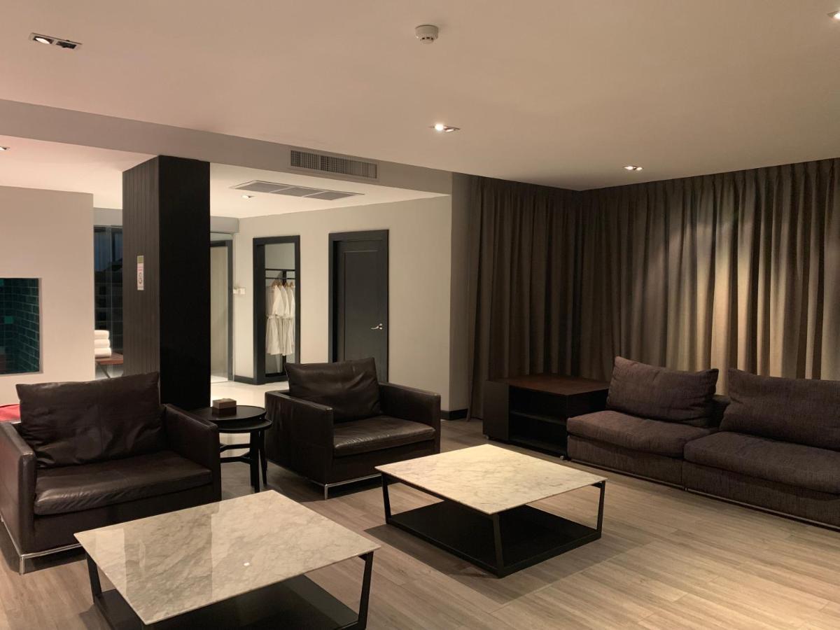 S Ratchada Leisure Hotel - Sha Plus بانكوك المظهر الخارجي الصورة The lounge at the airport