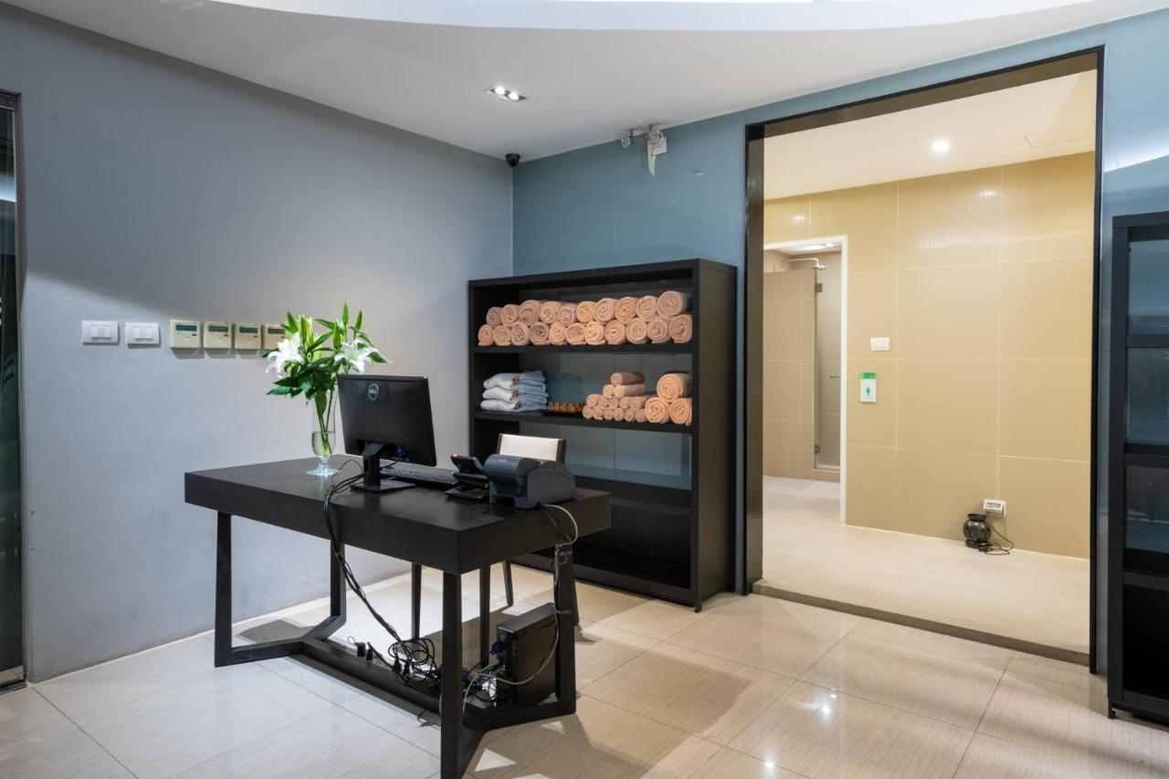 S Ratchada Leisure Hotel - Sha Plus بانكوك المظهر الخارجي الصورة Reception area